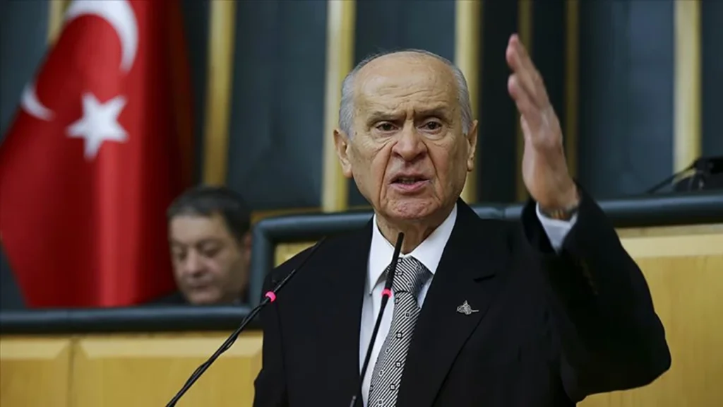 Devlet Bahçeli'ye Sert Eleştiriler